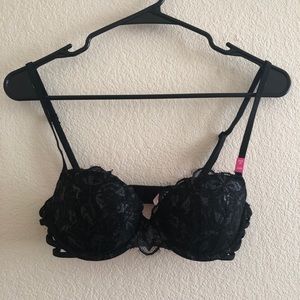 PINK VICTORIA’S SECRET Sexy Lace Push Up Bra